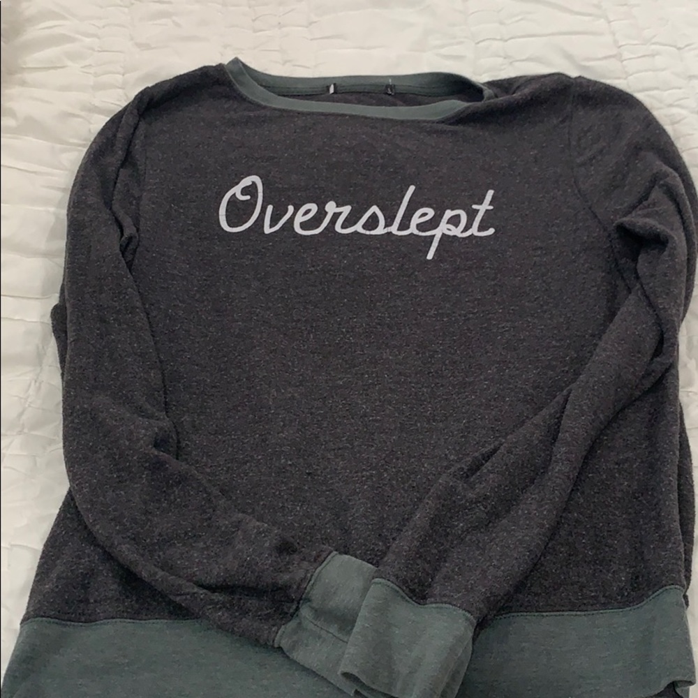 size small wildfox long sleeve